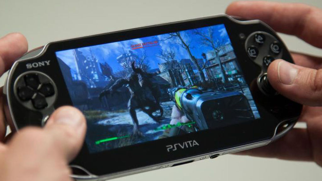 ps vita console wars 2