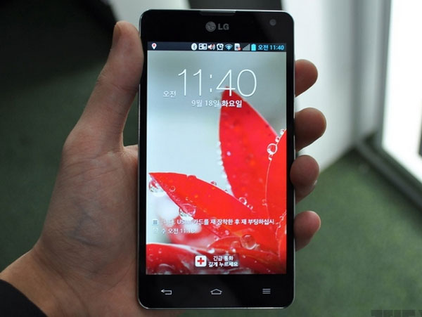 lg optimus g front