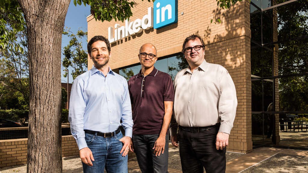 H Microsoft εξαγοράζει το LinkedIn