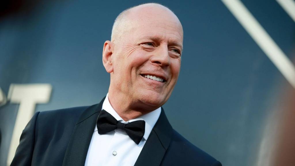 Ο Bruce Willis σταμάτησε την καριέρα του, πάσχει από άνοια και αφασία