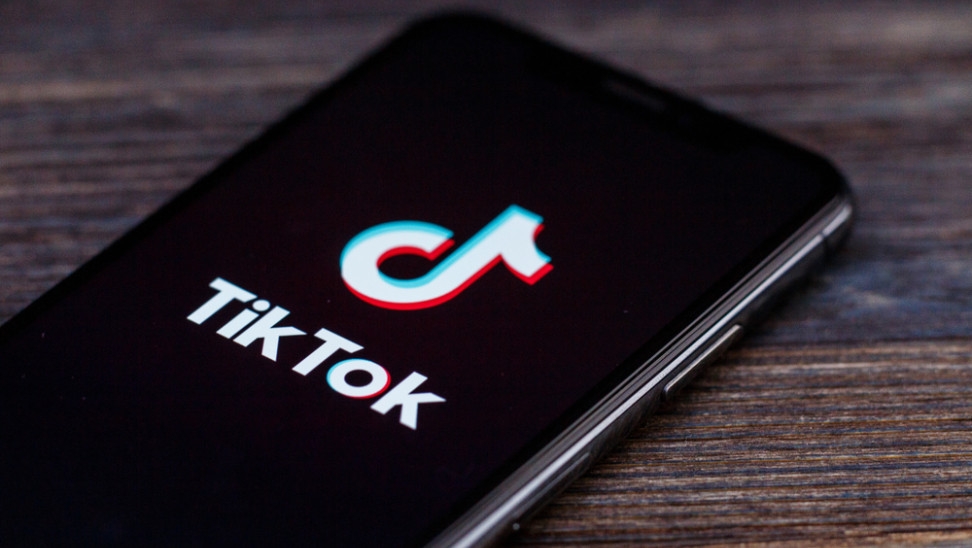 Η Microsoft θέλει να εξαγοράσει το TikTok