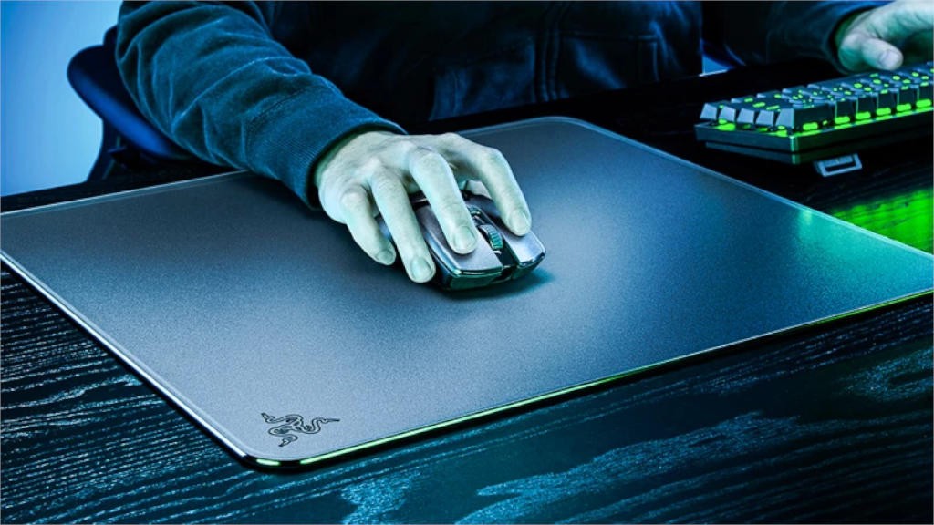 Razer Atlas: Mouse pad φτιαγμένο από tempered glass