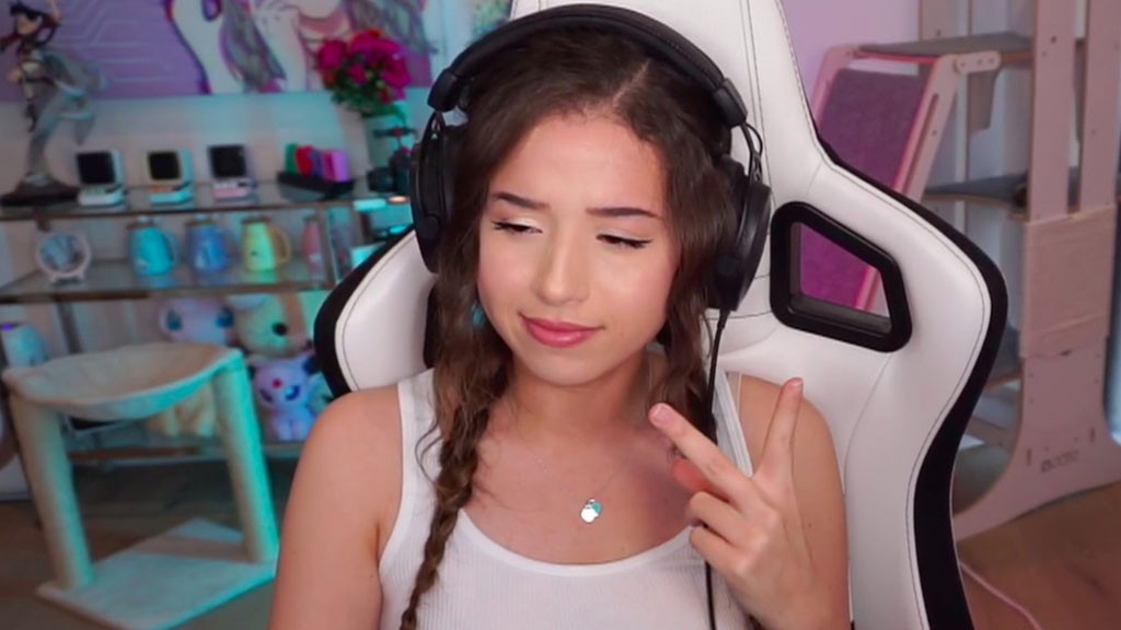 Η Twitch streamer Pokimane δήλωσε ότι πρέπει να υπάρξουν πιο σκληρές ποινές για το Revenge Porn