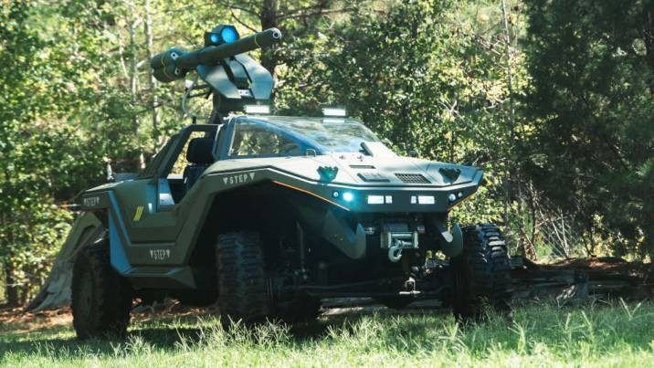 Ένας fan των Halo έχτισε ένα life-size Warthog στο γκαράζ του