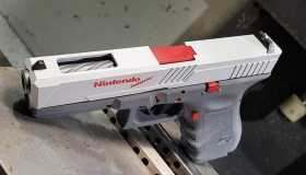 Πραγματικό πιστόλι NES Zapper