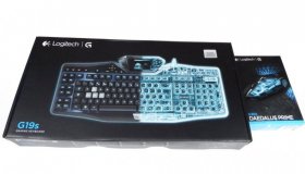 Logitech G19S Gaming Keyboard &amp; G302 Daedalus Prime