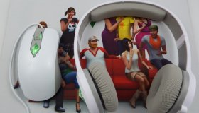 The Sims 4: Mouse, Headset, Mousepad